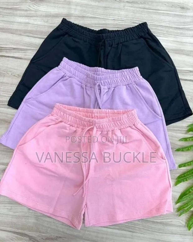 Short Joggers · Photo 1