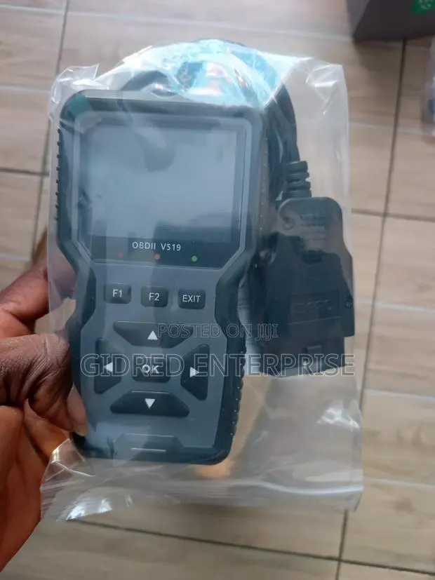 Professional OBD2 Diagnostic Scanner Tool · Photo 1