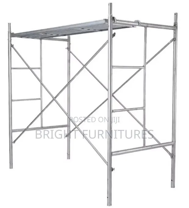 Galvanised Scaffold · Photo 1