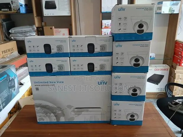 CCTV Camera With DVR 2mp Unv · Photo 1