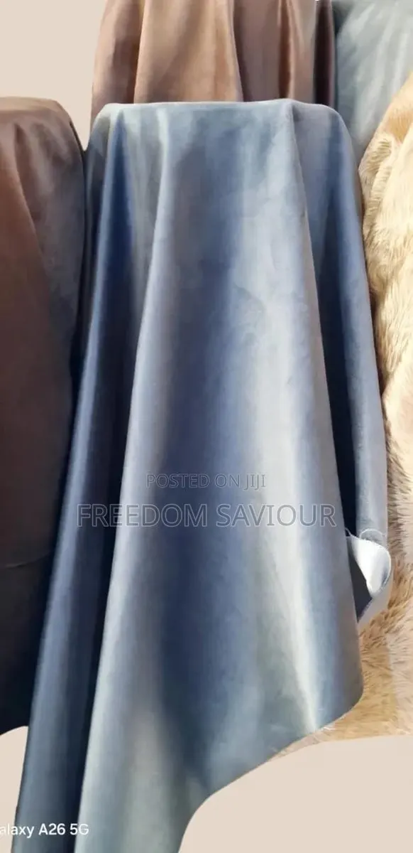Premium Sofa Fabric – Durable Stylish · Photo 1
