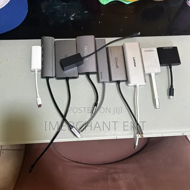 Usb Type-C to Macbook Windows Laptops · Photo 1