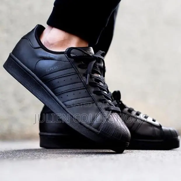 Adidas Super Star Og All Black · Photo 3