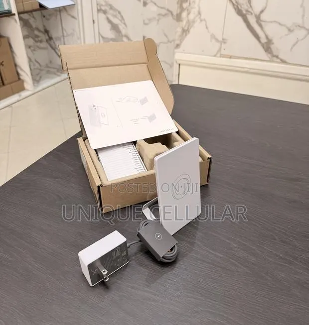 Starlink Small Mesh Router for Wifi Extension