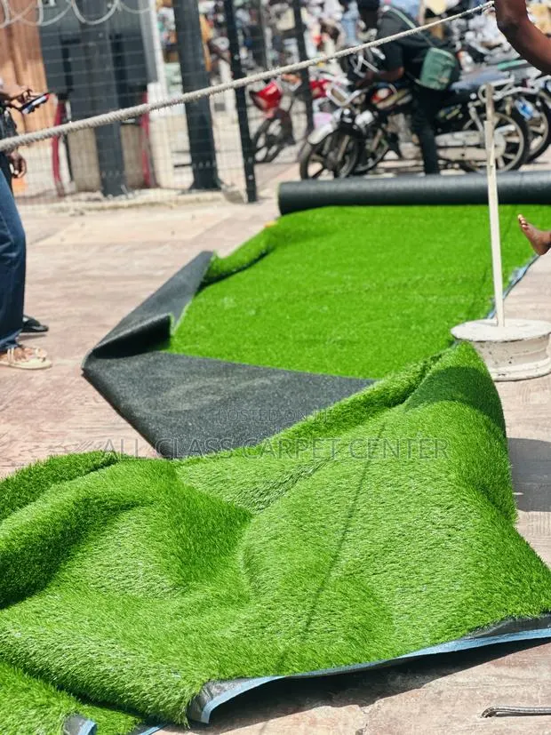 Green Grass Artificial Carpet · Photo 1