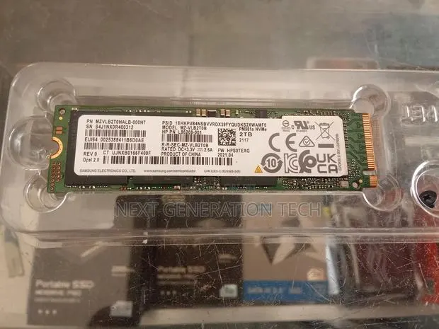 2tb Samsung M.2 Pm981a Nvme SSD · Photo 1