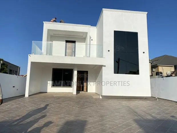 4bdrm House in Lakeside Estate for sale · Photo 1