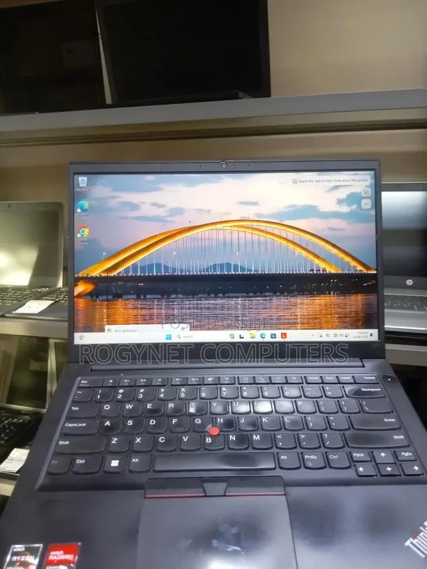Laptop Lenovo ThinkPad E14 Gen 3 24GB AMD Ryzen 5 SSD 512GB · Photo 1
