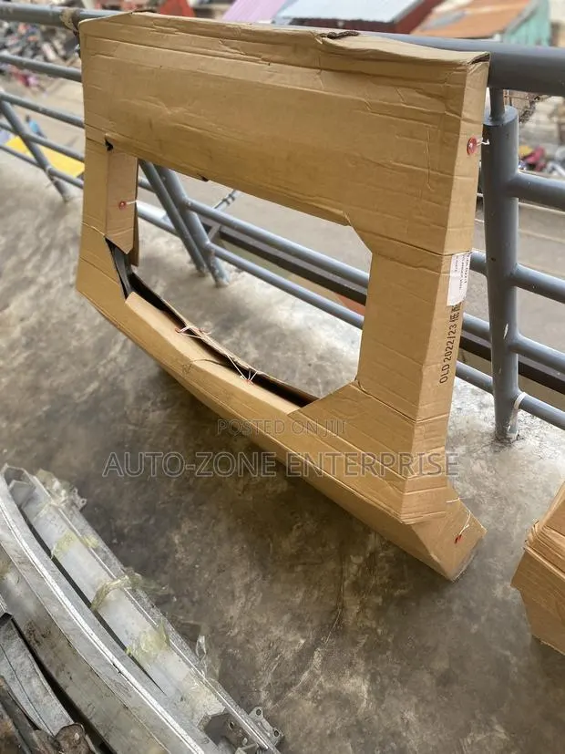 Mitsubishi Outlander 2022 2023 2024 2025 Tailgate/Boot · Photo 1