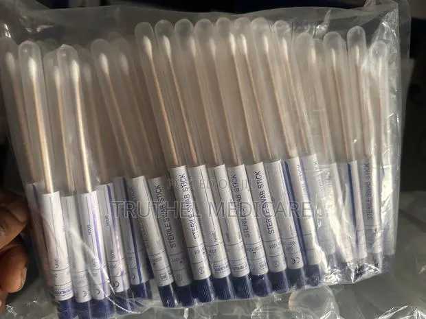 Sterile Swab Sticks - Transport Medium · Photo 1