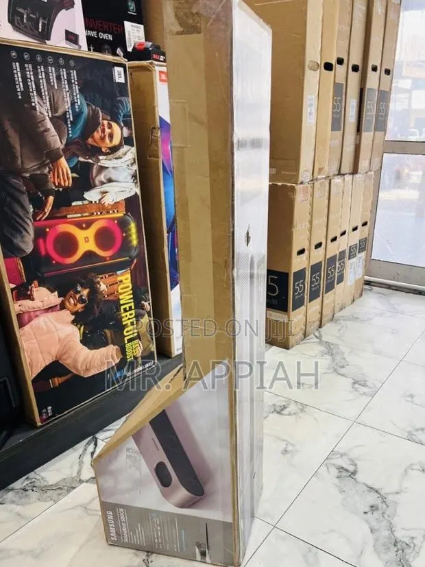Samsung - Q-Series Soundbar Hw-Q930f 9.1.4 Ch Rear Speaker-Titan Black · Photo 1