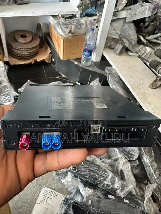 2018-25 Acura RDX Telematics Control Unit · Photo 1