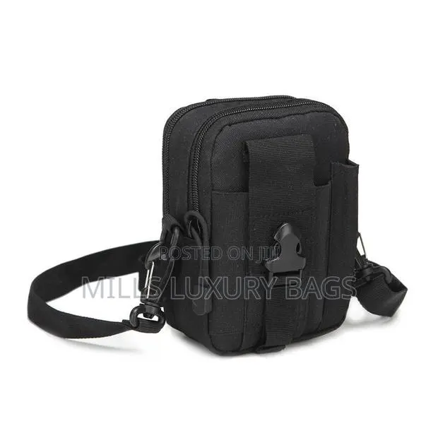 Small Side Bag · Photo 1