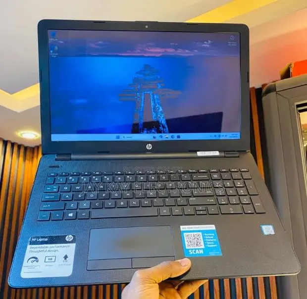 Laptop HP 15 8GB Intel Core i5 HDD 500GB · Photo 1