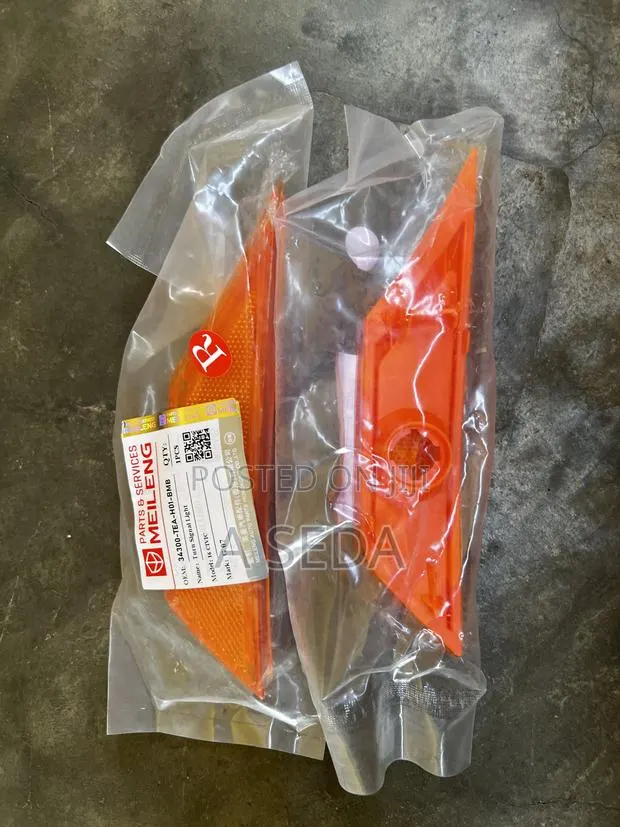 Honda Civic 2016 2017 2019 2020 2021 Fender Light · Photo 1