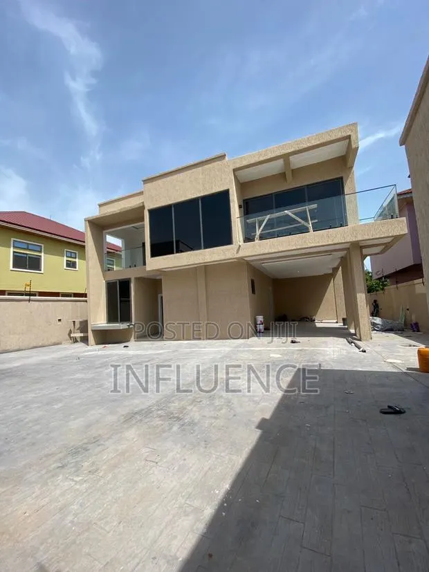 4bdrm House in Palace Mall Area, East Legon for sale · Photo 1
