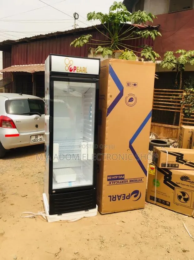 Brand New Pearl PVC-424 Single Door Display Fridge. · Photo 1