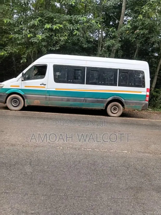 Mercedes-Benz Sprinter 2014 White · Photo 1