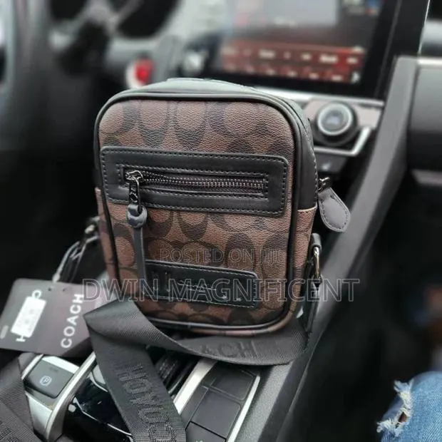 Designer Messenger Bags · Photo 1