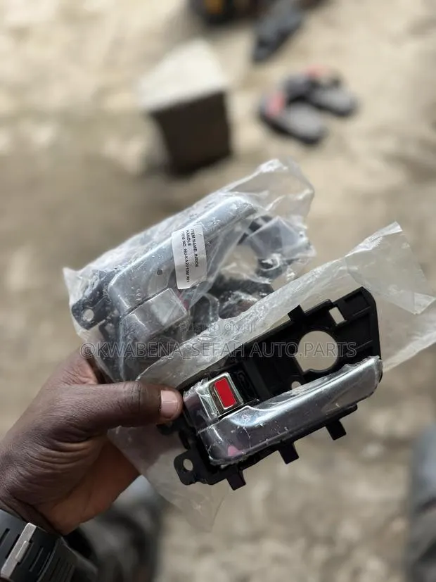 Original Brand New Car Inside Openers Available for All Cars · Photo 1