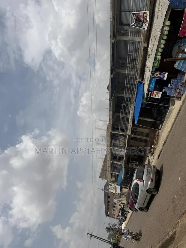 Shop for Rent · Photo 1