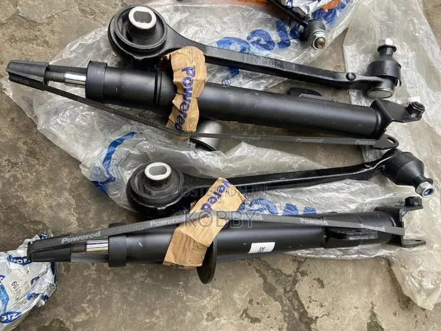 Chrysler 300 2006-2007,2009,2012,2013,2015,2016 Front Shocks Absorber · Photo 1