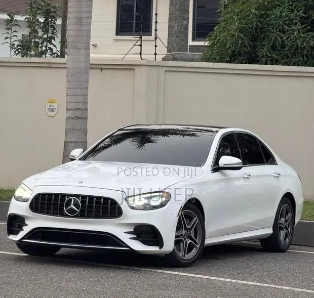 Mercedes-Benz E350 2022 White · Photo 1