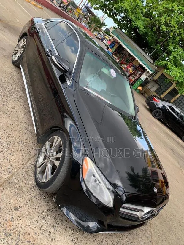 Mercedes-Benz C300 Base C300 RWD Sedan 2018 Black · Photo 1