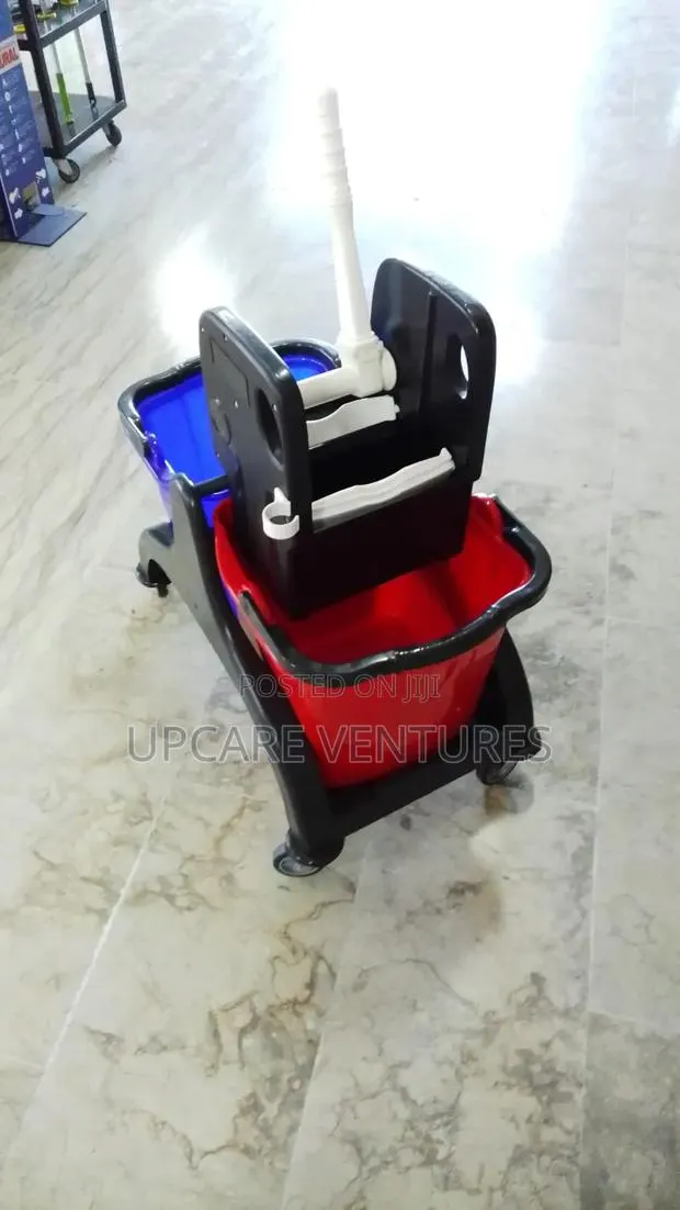 Original Turkey Double Mop Mop Bucket With Unbreakable Wringer · Photo 3