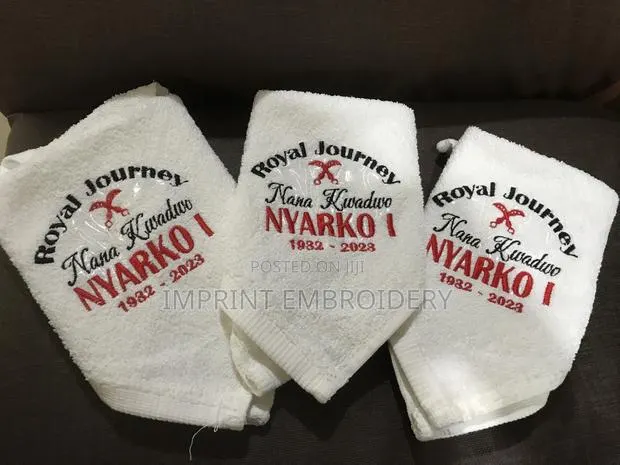 Facetowel Embroidery at Affordable Price · Photo 1