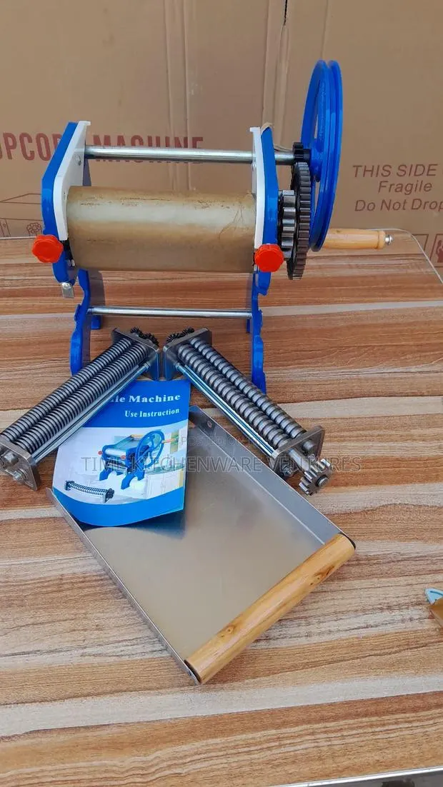 Commercial Manual Chips Pasta Machine · Photo 1