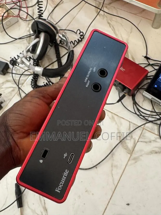 Focusrite Scarlett 2i2 3 Generation · Photo 1