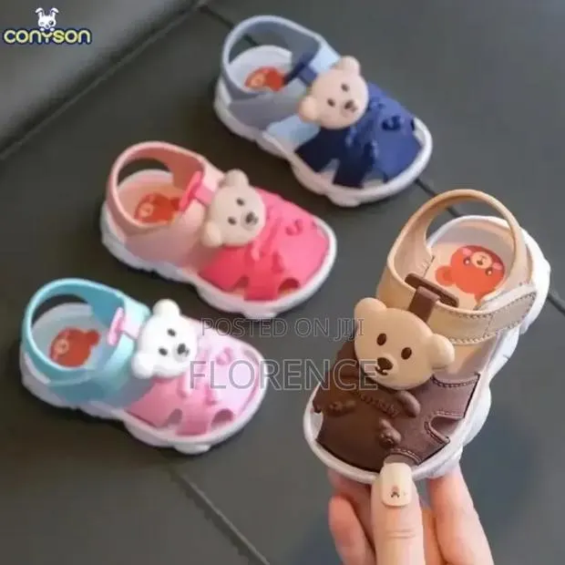 Baby Sandals · Photo 1