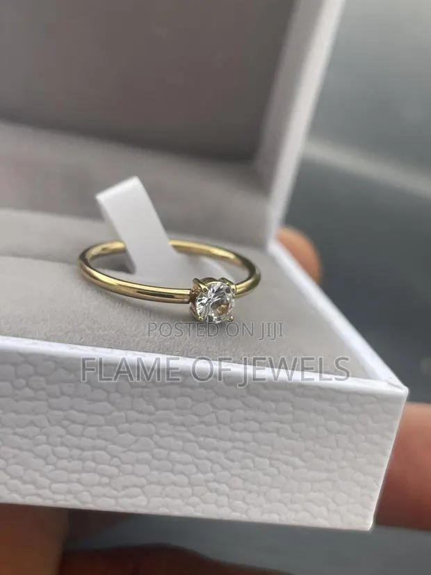 Yes Promise Ring · Photo 1