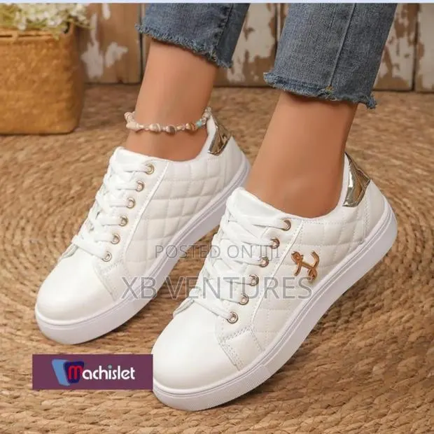 Happy Feet Trainers · Photo 1