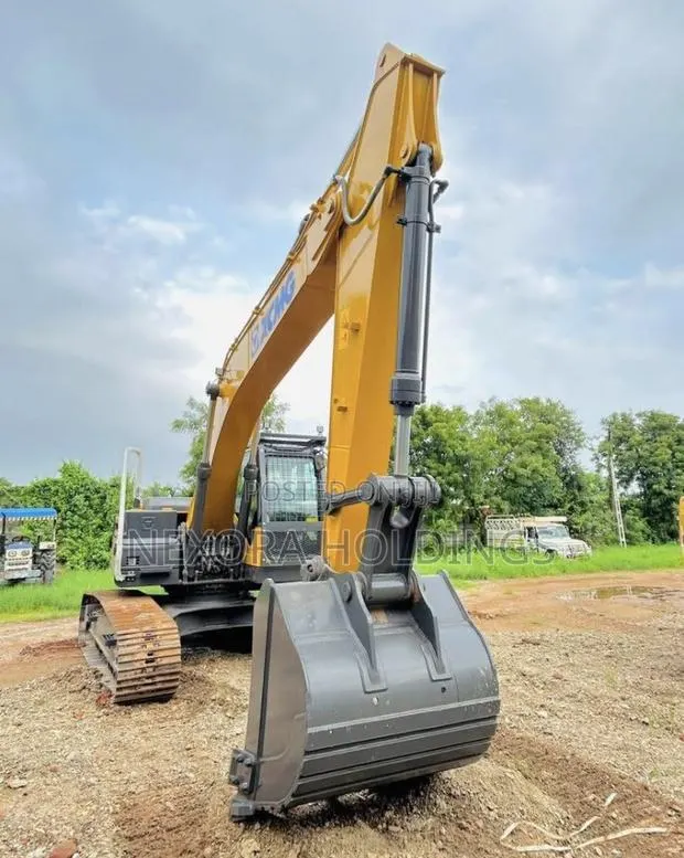 Heavy Equipment Available for Rent · Photo 1
