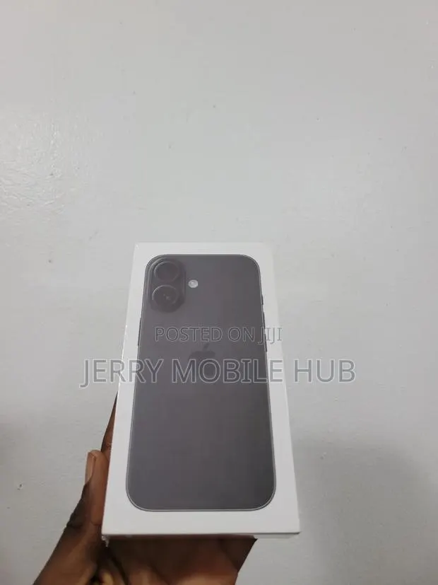 New Apple iPhone 16 256 GB Black · Photo 1