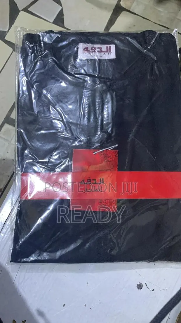 Jalabiya Black · Photo 1
