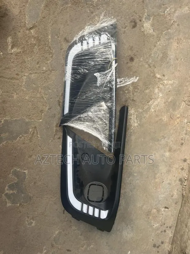 Honda Civic 2022 2023 2024 LED Fog Lights Covers · Photo 1