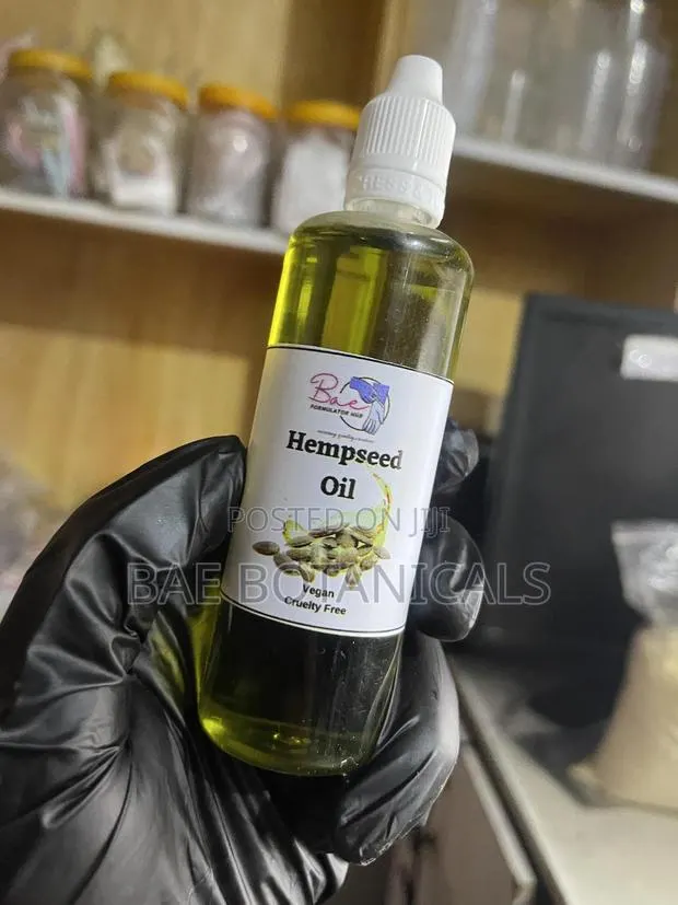 Hempseed Oil Cold Pressed (100ml) · Photo 1