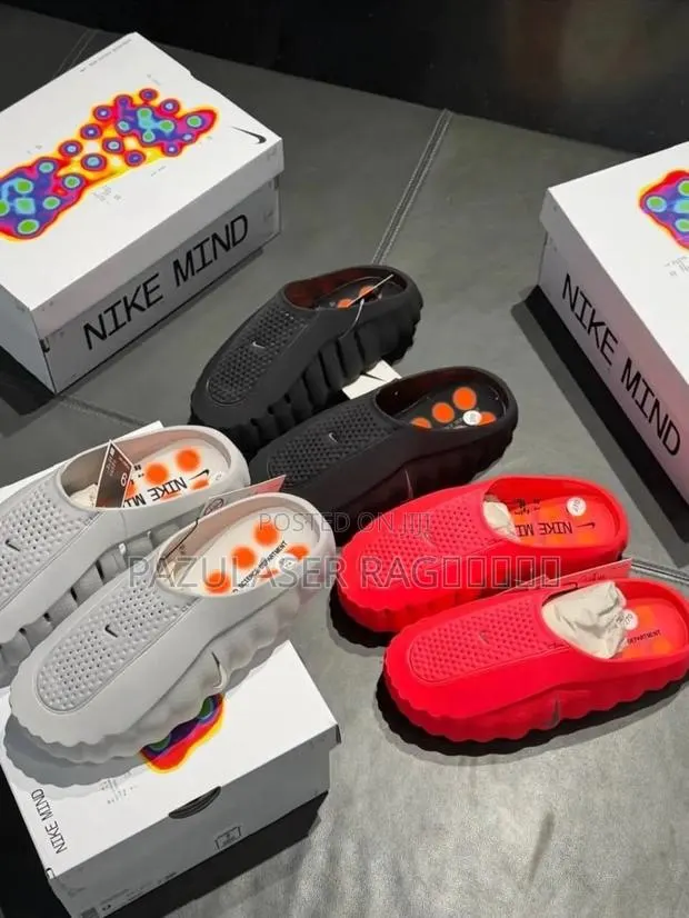 New Nike Crock · Photo 1