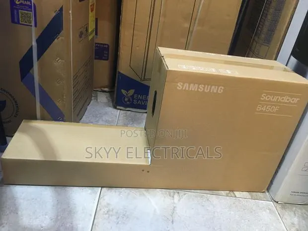 Samsung B450f Wireless Sound Bar 2.1ch · Photo 1