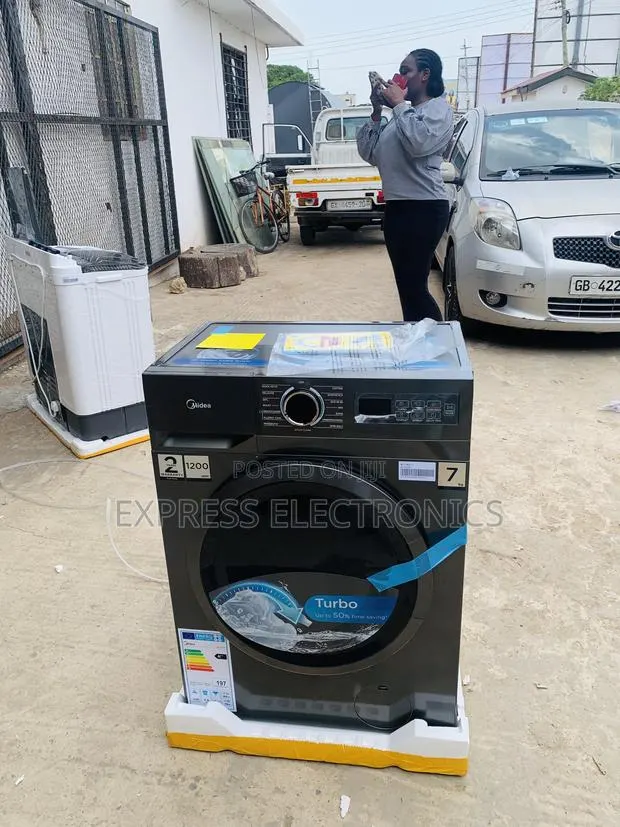 Full Auto Midea 7kg Front Load · Photo 1