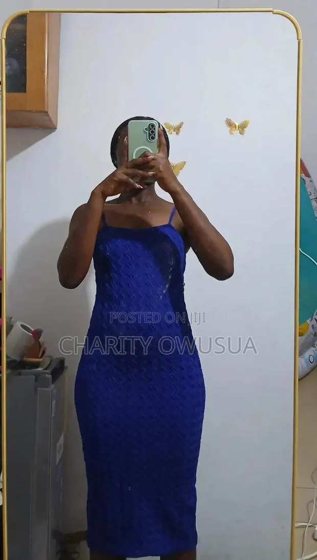 Ladies' Body Con Dress · Photo 1