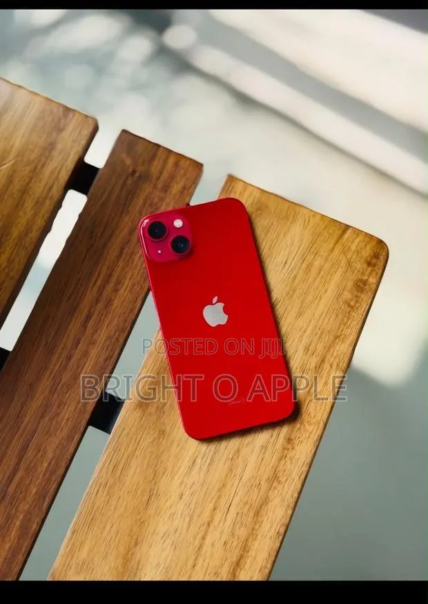 New Apple iPhone 13 128 GB · Photo 1