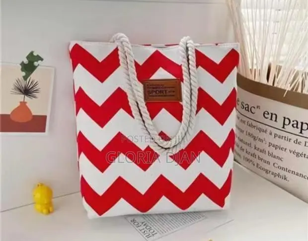 Tote Bag Red and White With Zip · Photo 1