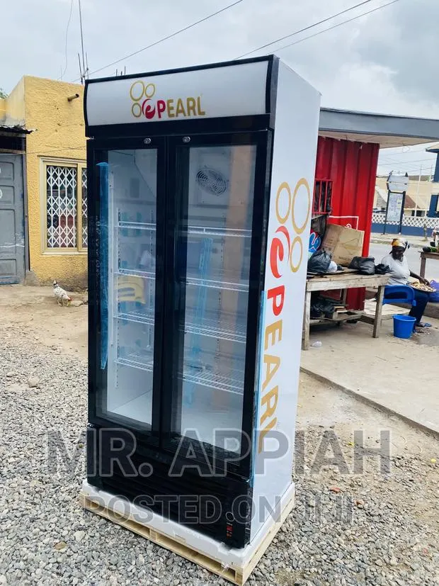 Brand New Pearl PVC 622-2b Double Door Display Fridge · Photo 1