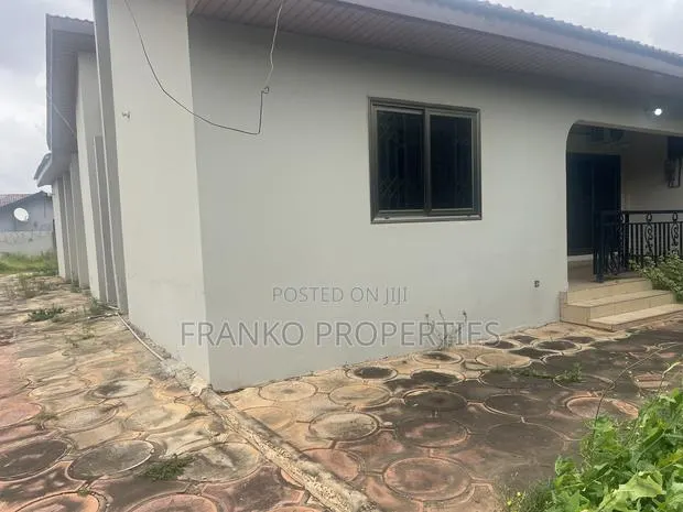 3bdrm House in Franko Properties, Ability for rent · Photo 1