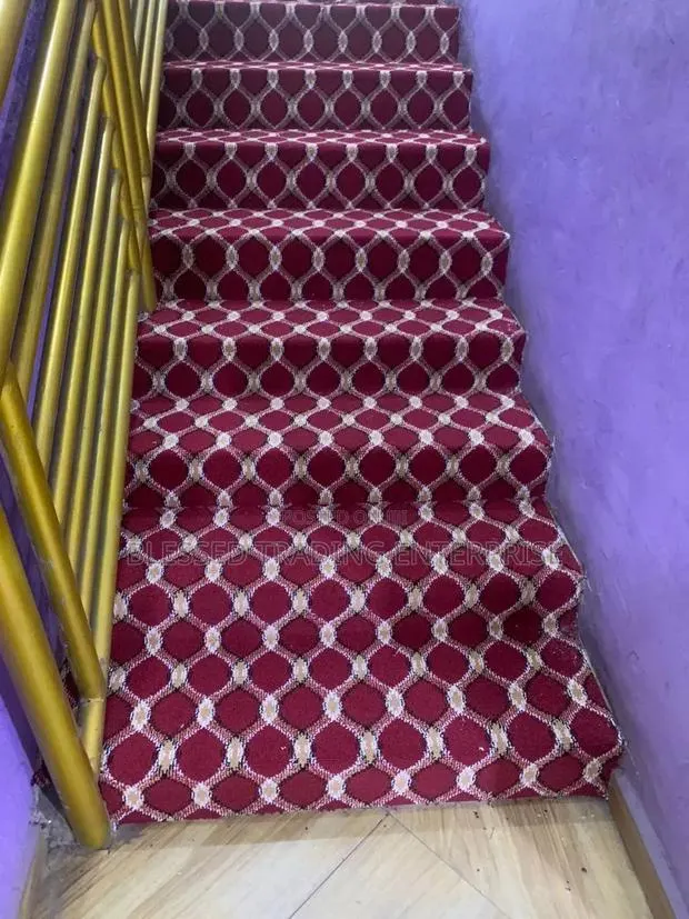 Quality Carpet for Steps and Platforms · Photo 1