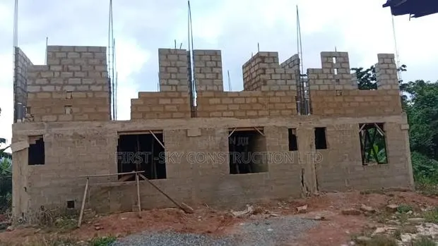 House Building · Photo 1